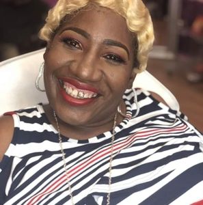 Meet your Posher, Thomasina